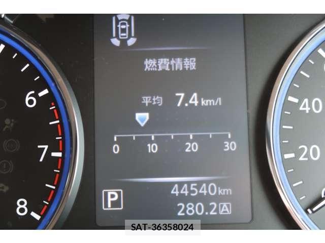 Nissan ELGRAND 2022-07 6004965-23