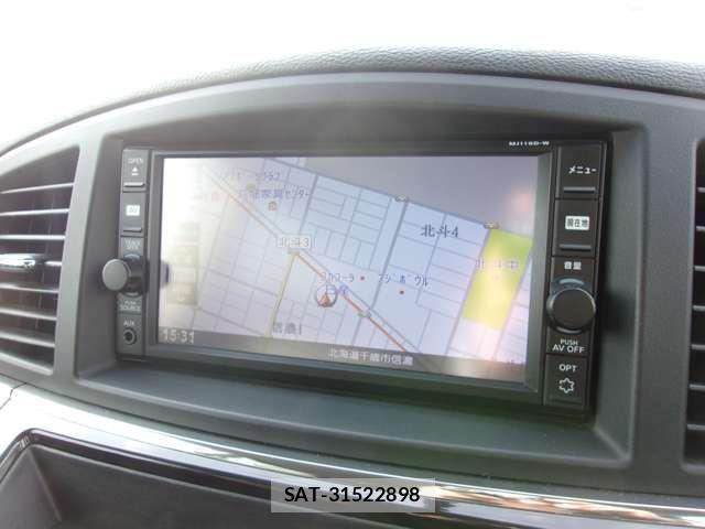 Nissan ELGRAND 2016-09 6303948-13