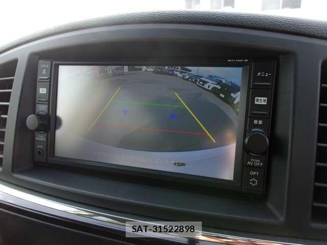 Nissan ELGRAND 2016-09 6303948-14