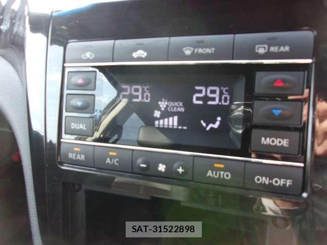 Nissan ELGRAND 2016-09 6303948-18