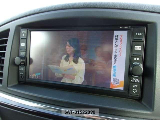 Nissan ELGRAND 2016-09 6303948-28