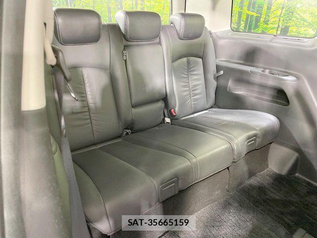 Nissan ELGRAND 2014-04 6497306-10