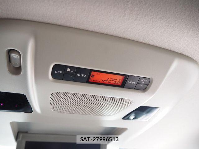Nissan ELGRAND 2016-02 6611729-24