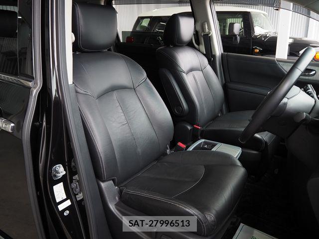 Nissan ELGRAND 2016-02 6611729-7