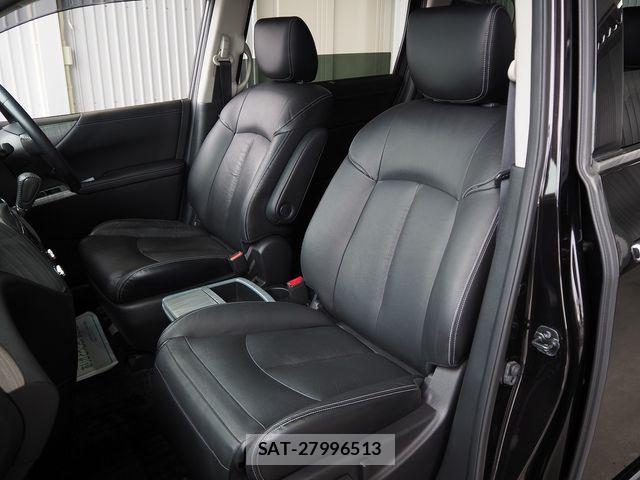 Nissan ELGRAND 2016-02 6611729-8