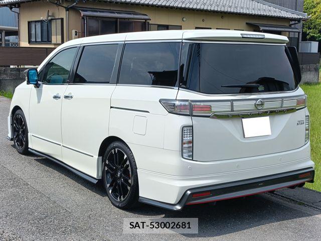 Nissan ELGRAND 2019-08 6611728-3