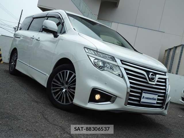 Nissan ELGRAND 2014-01 6751468-5