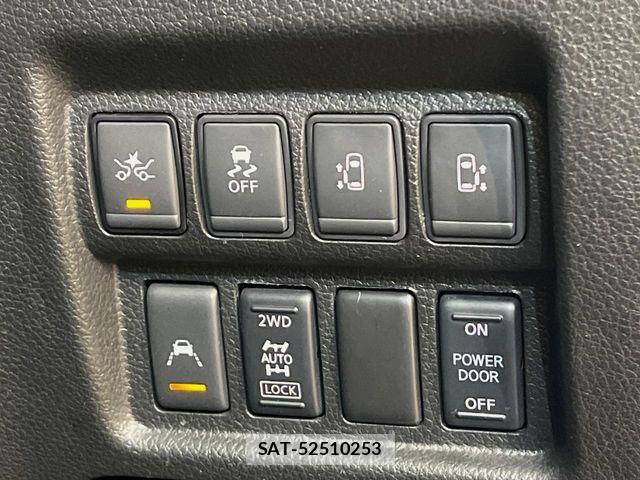 Nissan ELGRAND 2019-05 6814839-5
