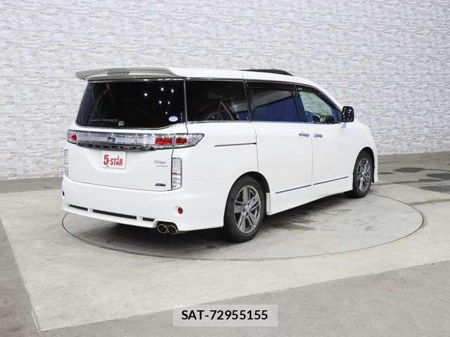 Nissan ELGRAND 2011-02 6814840-19