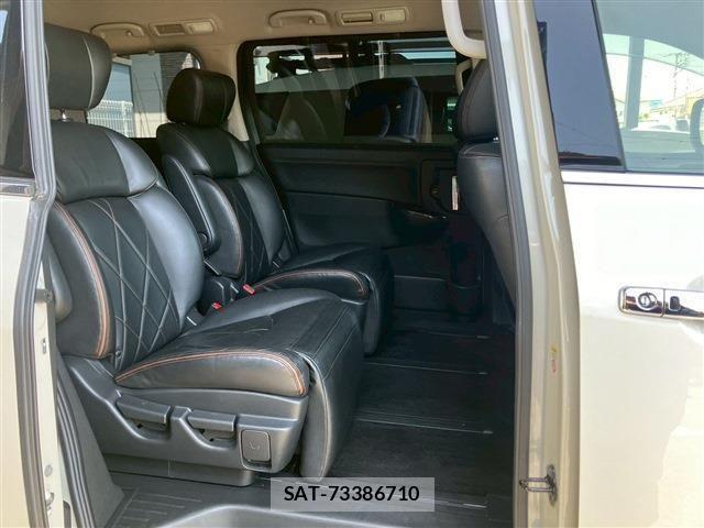 Nissan ELGRAND 2020-07 6904740-11