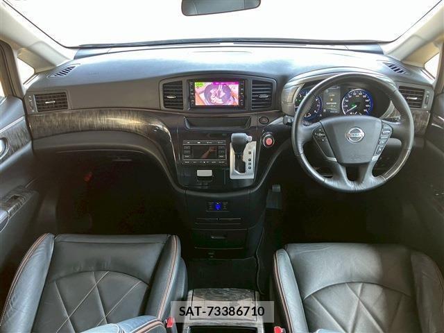 Nissan ELGRAND 2020-07 6904740-17