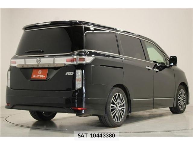Nissan ELGRAND 2021-03 6904735-11