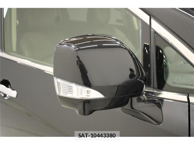 Nissan ELGRAND 2021-03 6904735-20