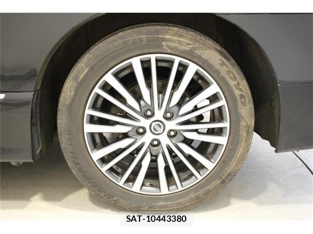 Nissan ELGRAND 2021-03 6904735-23