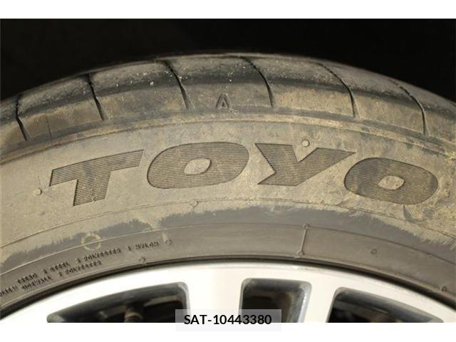 Nissan ELGRAND 2021-03 6904735-25