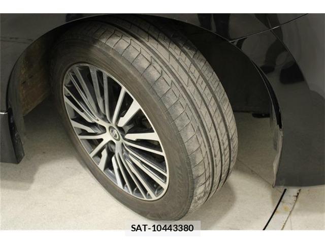 Nissan ELGRAND 2021-03 6904735-27