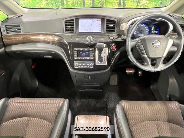 Nissan ELGRAND 2011-07 6993389-1