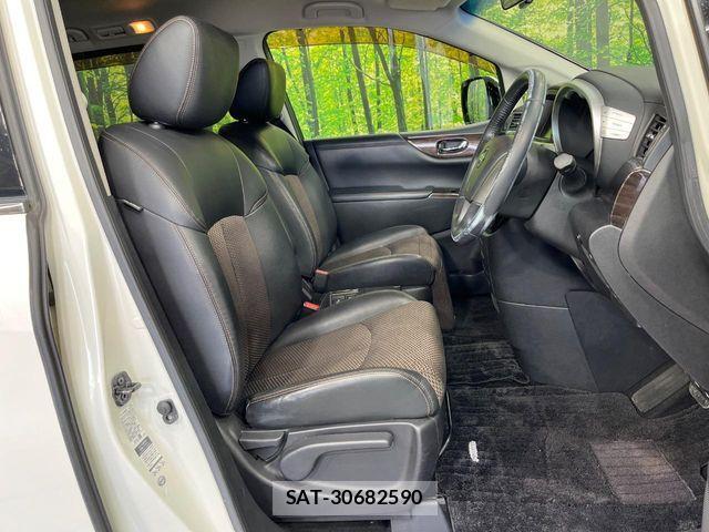 Nissan ELGRAND 2011-07 6993389-7
