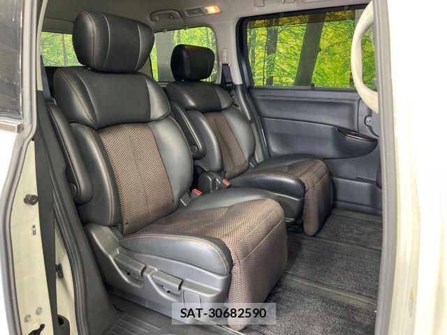 Nissan ELGRAND 2011-07 6993389-8