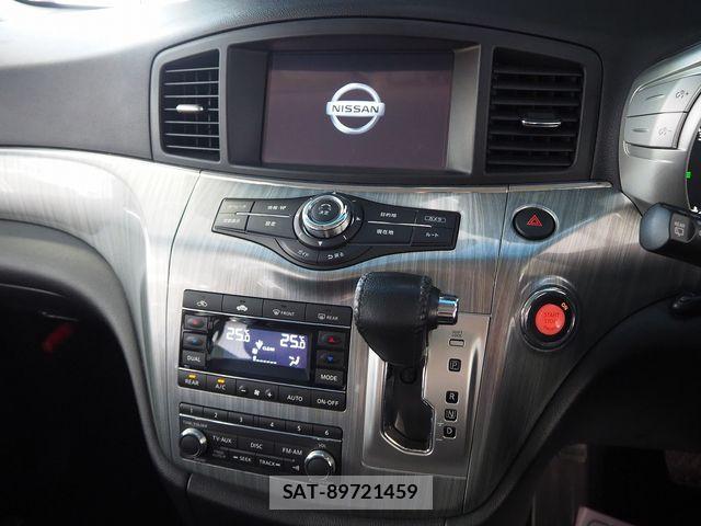 Nissan ELGRAND 2016-03 6993387-13
