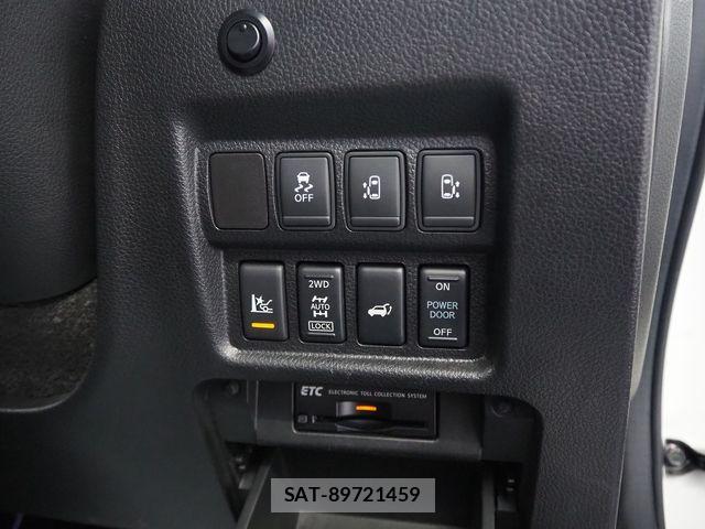 Nissan ELGRAND 2016-03 6993387-17