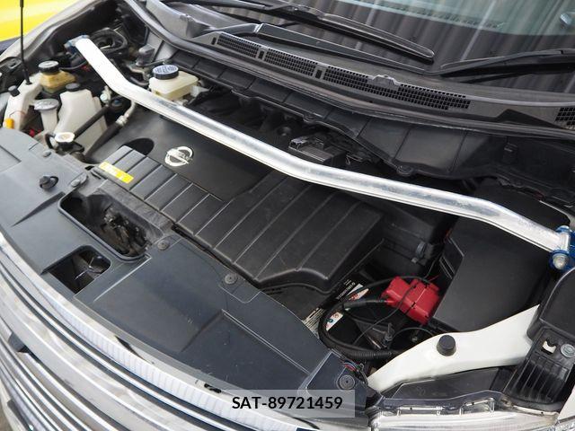 Nissan ELGRAND 2016-03 6993387-19
