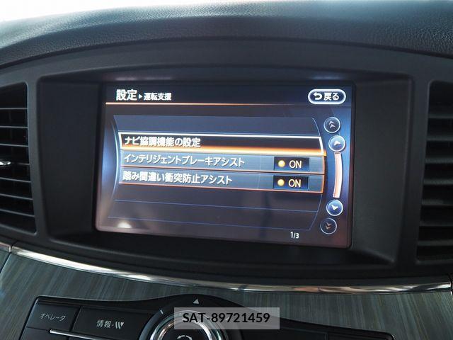 Nissan ELGRAND 2016-03 6993387-27