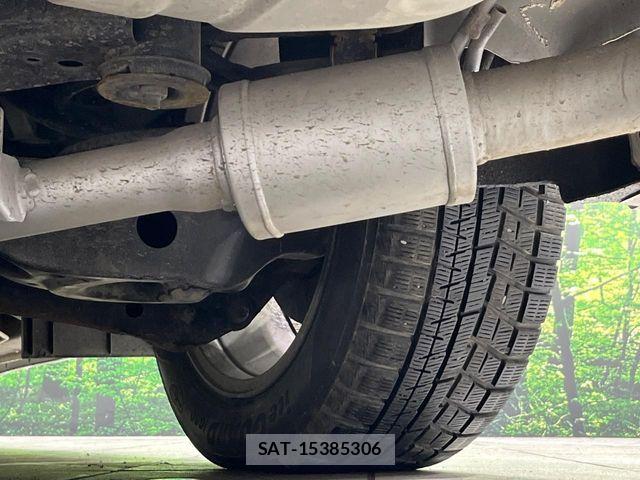 Nissan ELGRAND 2012-05 7020410-19