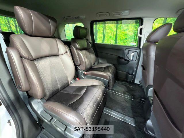 Nissan ELGRAND 2021-05 7218098-9