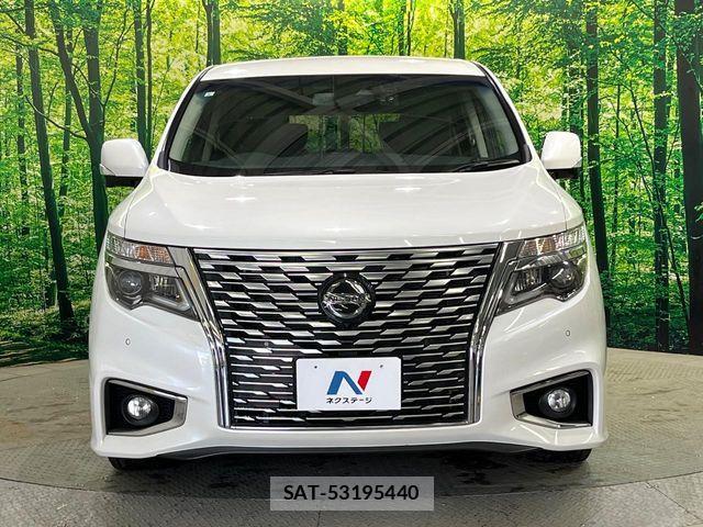 Nissan ELGRAND 2021-05 7218098-14