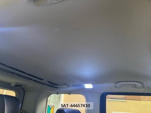 Nissan ELGRAND 2011-11 7218101-9