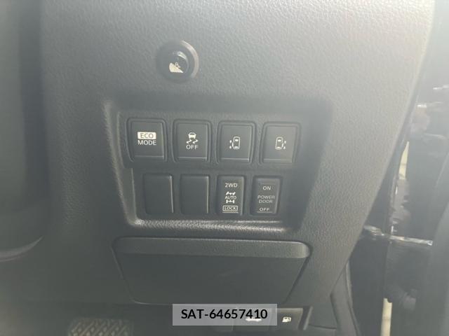 Nissan ELGRAND 2011-11 7218101-15