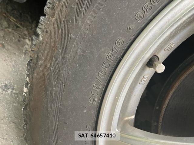 Nissan ELGRAND 2011-11 7218101-3
