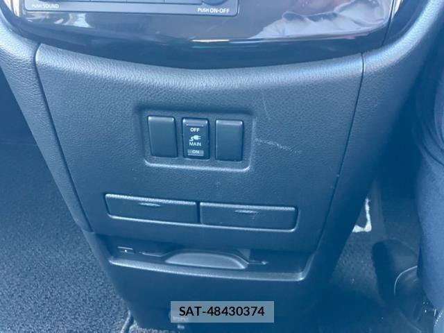 Nissan ELGRAND 2015-09 7218099-20