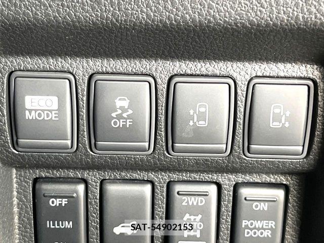 Nissan ELGRAND 2013-02 7250719-2