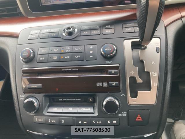 Nissan ELGRAND 2006-02 7271855-13