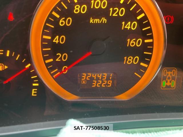 Nissan ELGRAND 2006-02 7271855-18