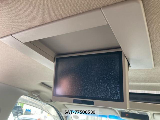 Nissan ELGRAND 2006-02 7271855-19
