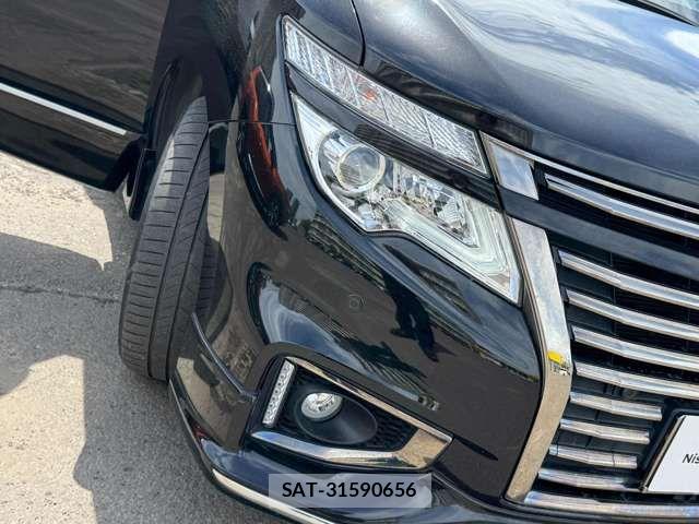 Nissan ELGRAND 2020-05 7326922-16