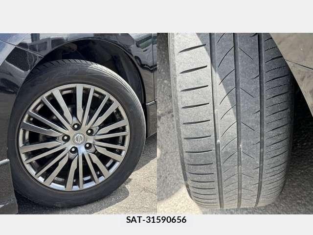 Nissan ELGRAND 2020-05 7326922-21