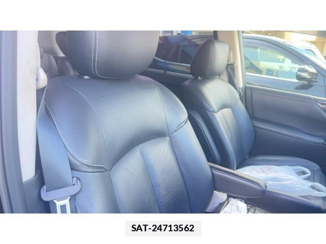 Nissan ELGRAND 2012-05 7326926-18