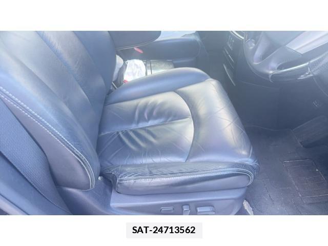 Nissan ELGRAND 2012-05 7326926-19