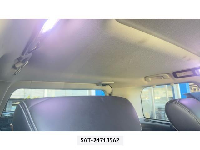 Nissan ELGRAND 2012-05 7326926-25