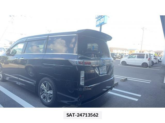 Nissan ELGRAND 2012-05 7326926-2