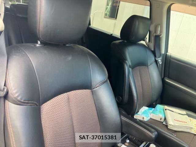 Nissan ELGRAND 2012-02 7326924-17