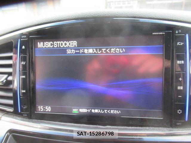 Nissan ELGRAND 2019-12 7326923-21