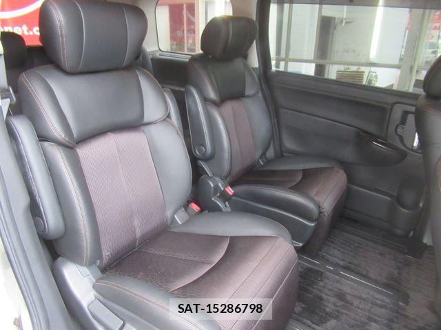 Nissan ELGRAND 2019-12 7326923-7