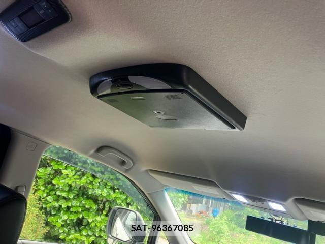 Nissan ELGRAND 2014-03 7326925-13