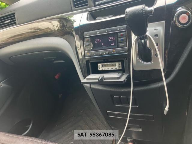 Nissan ELGRAND 2014-03 7326925-22
