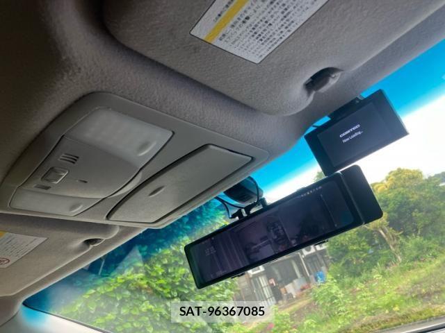Nissan ELGRAND 2014-03 7326925-23